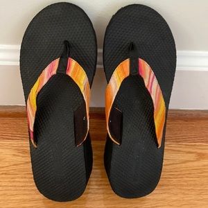 Speedo EUC “Starburst” Wedge Flip Flops